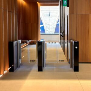 MQT5 | Centurion EasyGate LC | Stylish Speedgate for Secure Access Control